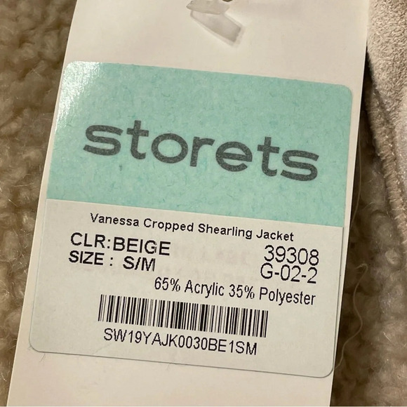 STORETS Vanessa Cropped Shearling Jacket in Beige - Picture 13 of 14